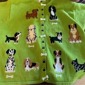 Vintage dog embroidered short sleeve sweater! Absolutely precious.
